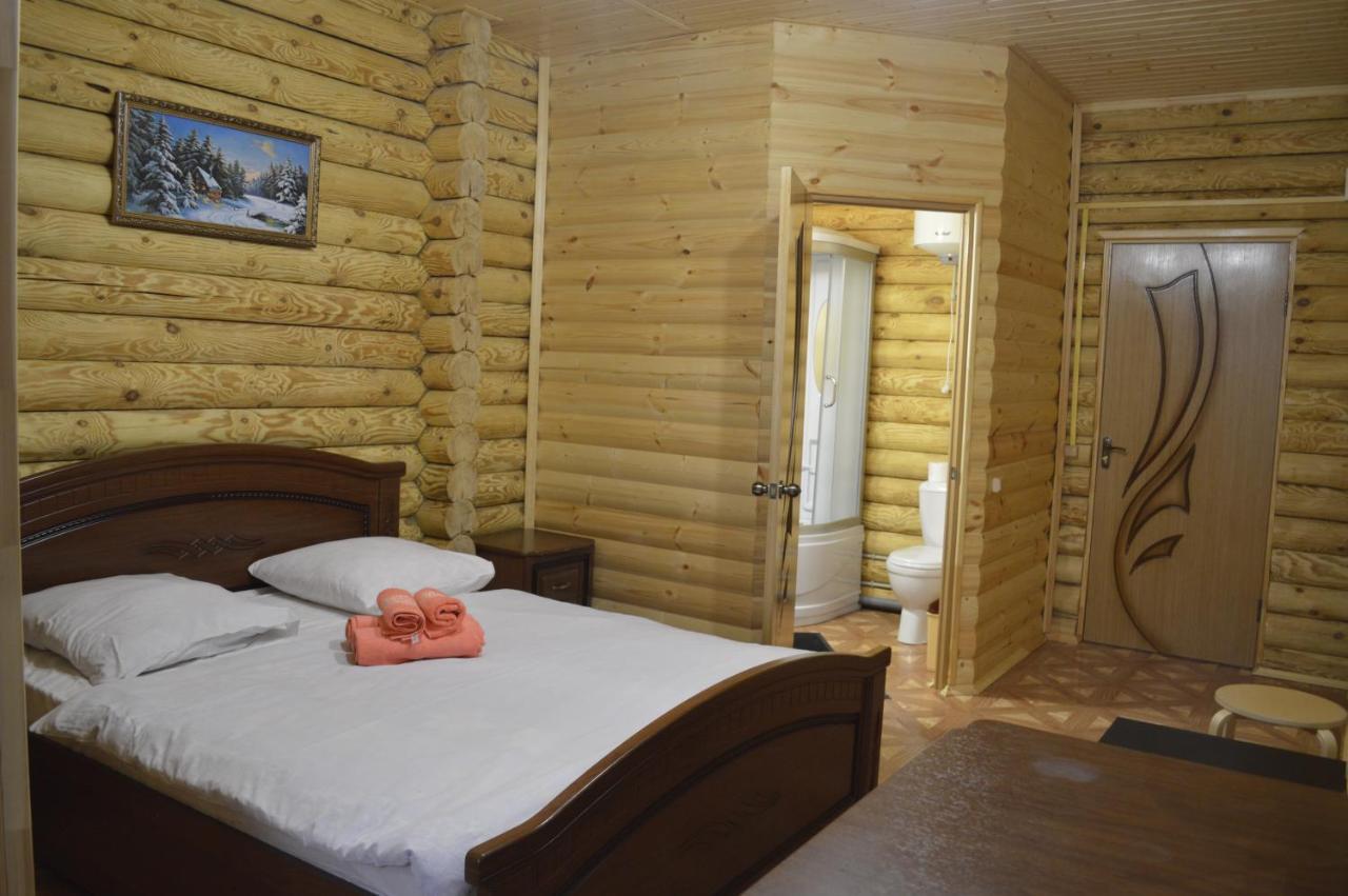 Абхазская Усадьба Hotell Gagry Eksteriør bilde